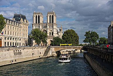 《羊蹄山之魂》新预告公开 7月将有专场State of Play直播